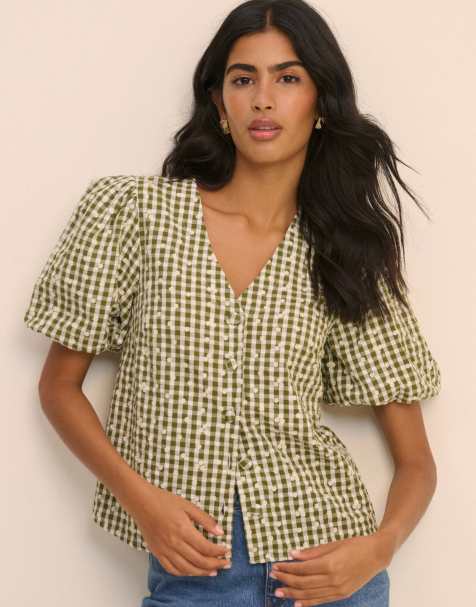 Nobody's Child Gingham embroidered puff sleeve top in green - view 1