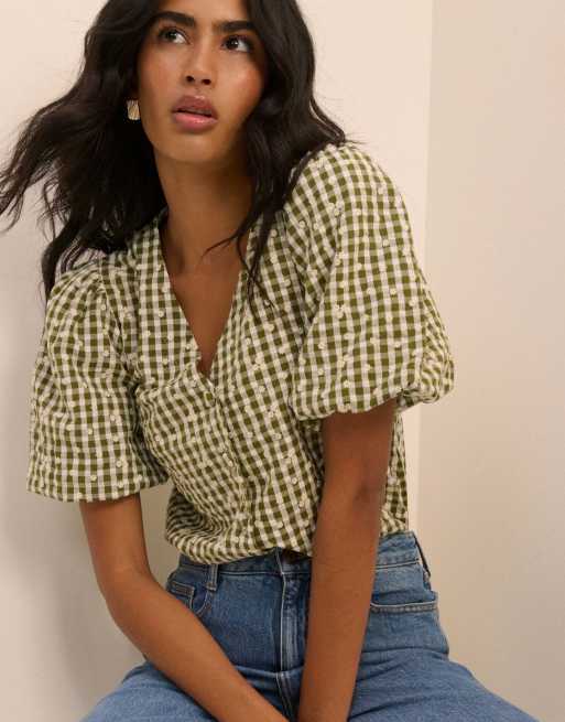 Nobody's Child Gingham embroidered puff sleeve top in green, 5 of 5