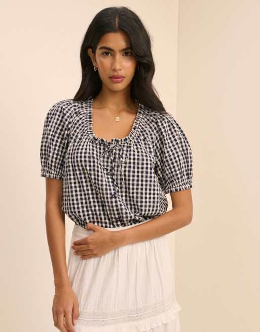 Nobody's Child Gingham puff sleeve lumi blouse in navy, 2 of 5