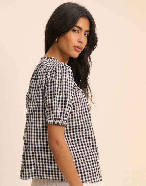 Nobody's Child Gingham puff sleeve lumi blouse in navy, 5 of 5