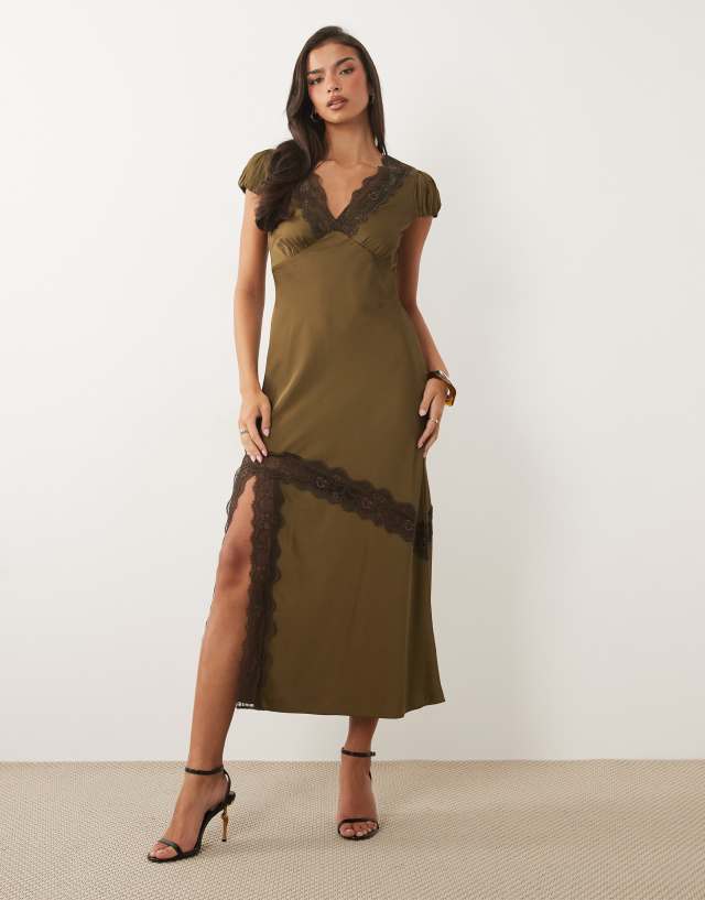 gloria lace maxi dress baltic born venice lace maxi dress Gloria Lace Maxi Dress