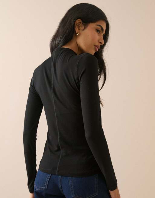 Nobody's Child High neck jersey top in black, 2 of 5