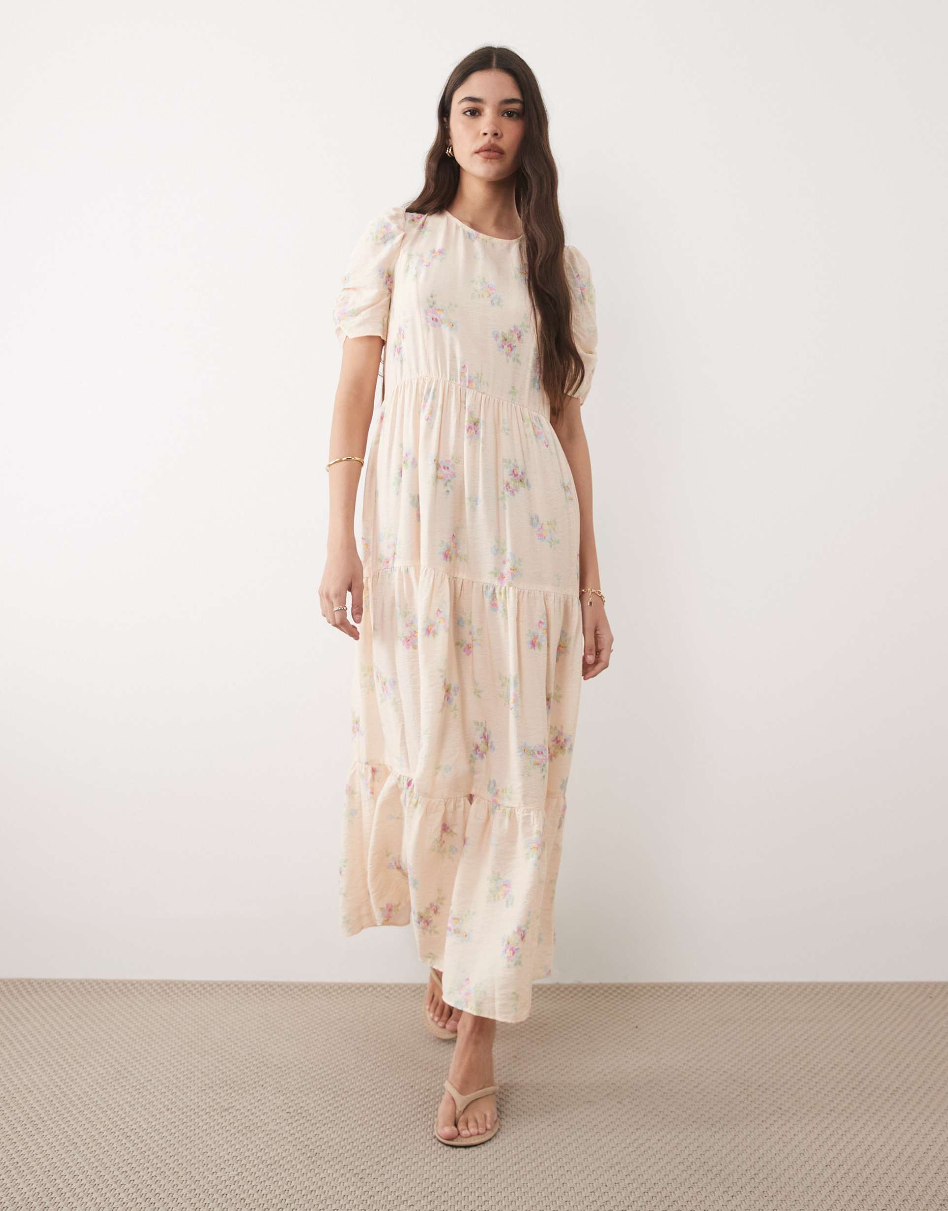 nobody's child hudson round neck puff sleeve tiered midi dress in pink floral