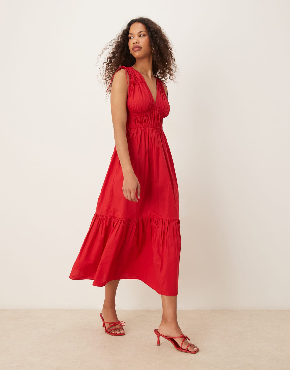 Nobody's Child Ianthe tie detail v-neck midi dress in red