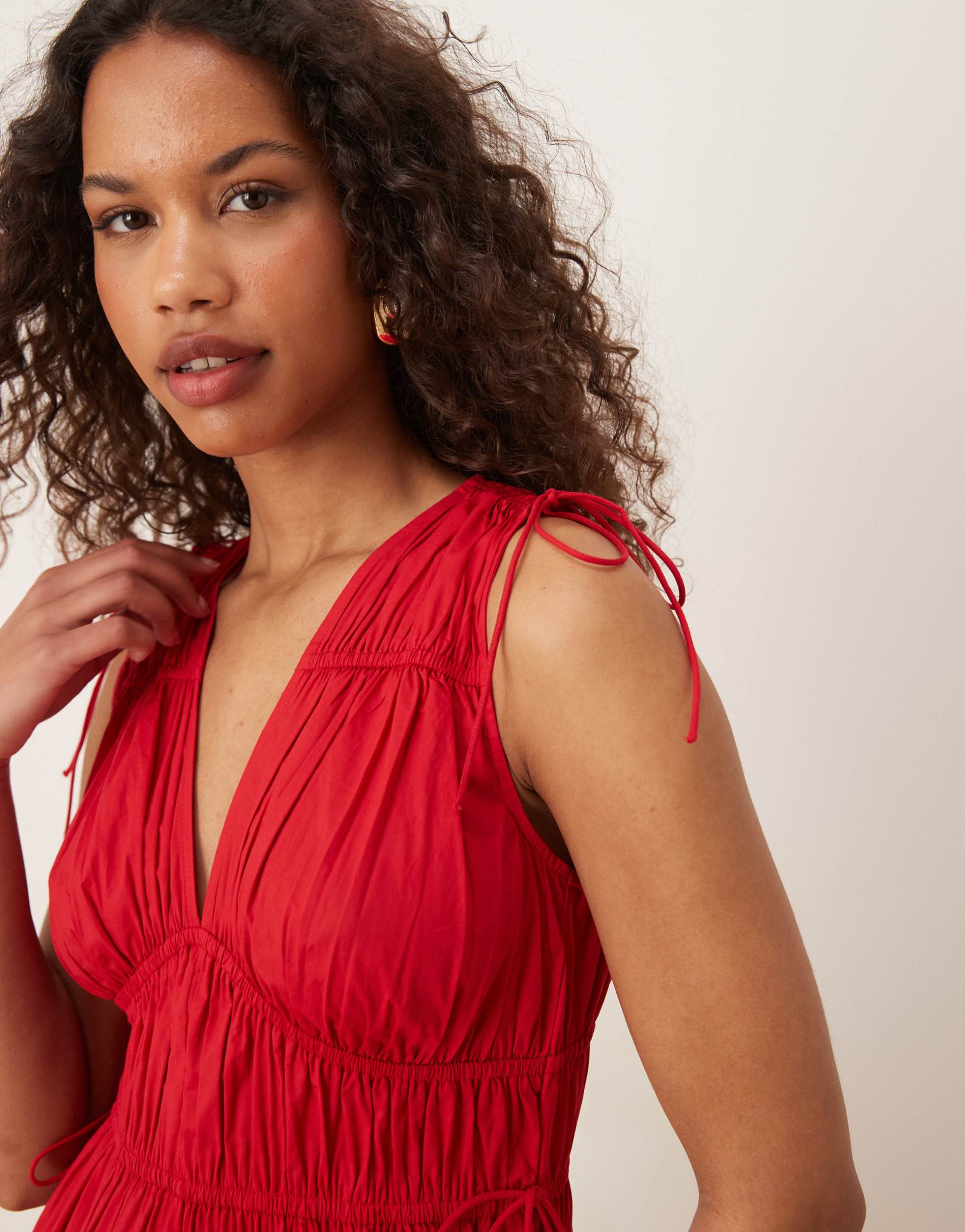 nobody's child ianthe tie detail v-neck midi dress in red