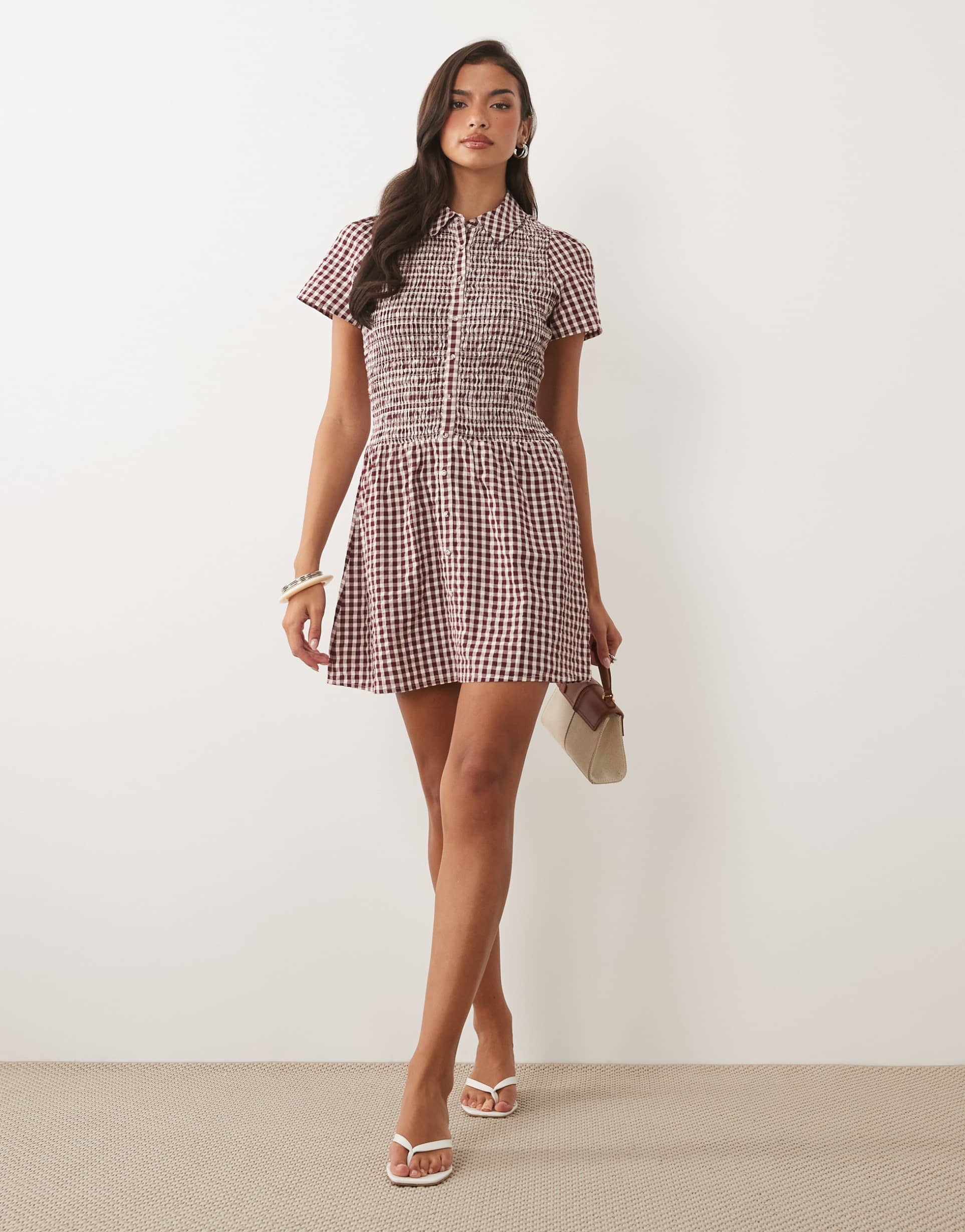 nobody's child ioni puff cap sleeve shirt mini dress in plum gingham plaid
