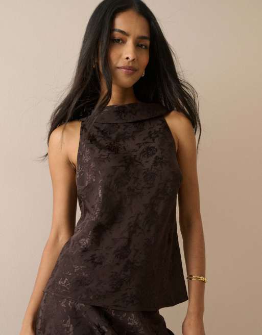 Nobody's Child Jacquard floral satin leila top in brown, 3 of 5