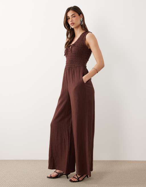 Nobody's Child - Jayda - Combinaison ample en coton avec col V et corsage froncé - Chocolat, 2 de 4
