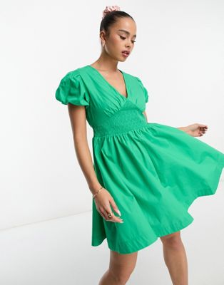 Jewel puff sleeve mini dress in green