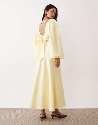 Keya - Robe habillée mi-longue avec dos nu et détail naud - Jaune 42