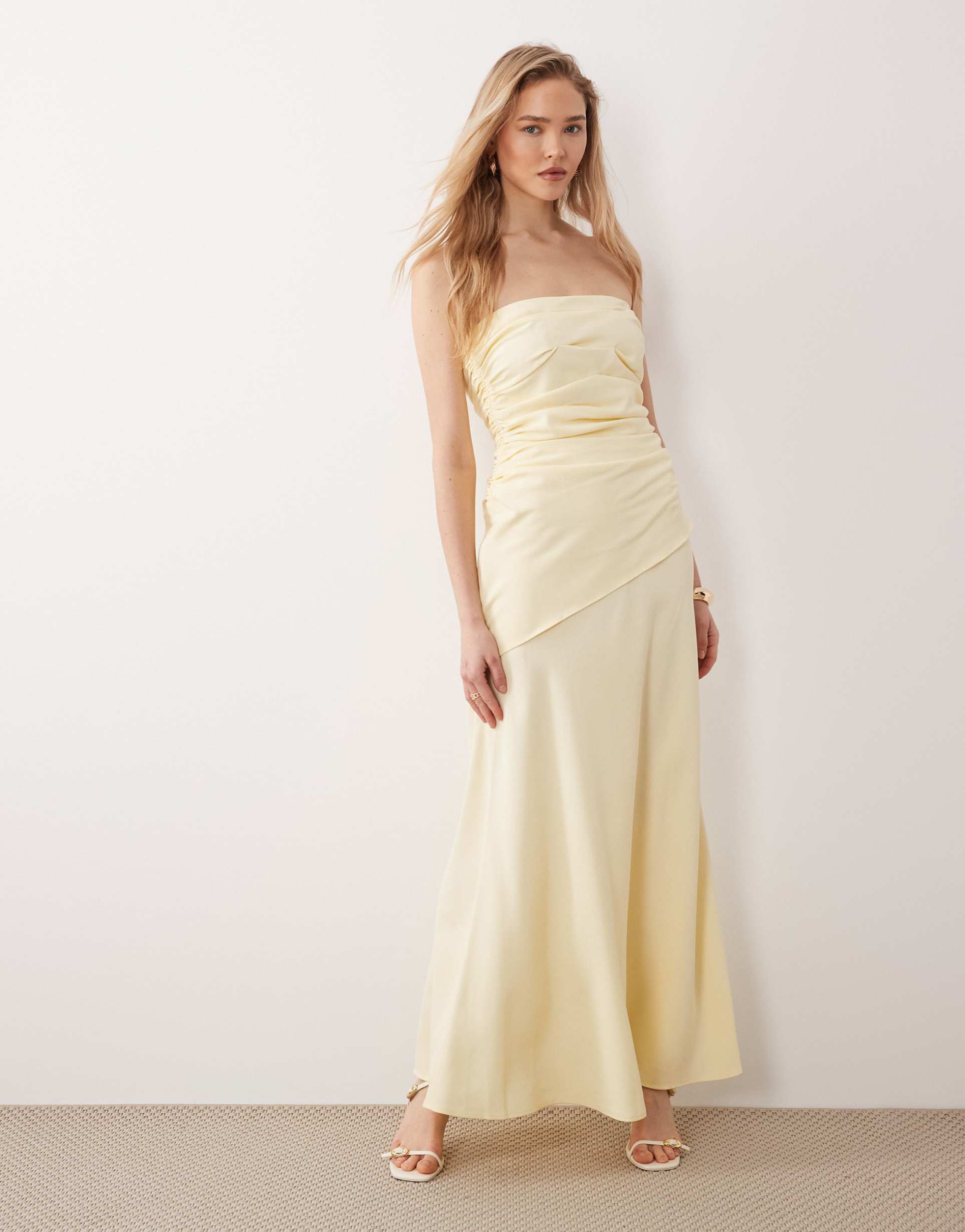 nobody's child kiva occasion midaxi dress in yellow