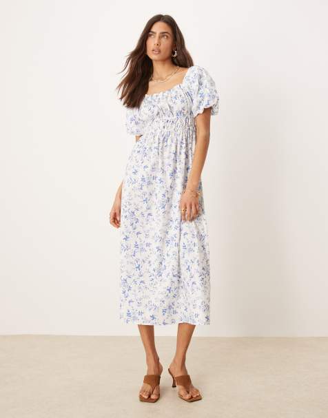 Nobody's Child – Kurtis – Vit och blå, blommig midiklänning med smockad byst - view 1