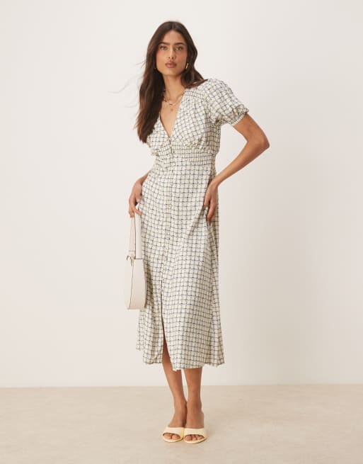 Nobody's Child Lara puff sleeve midi dress in green tile print