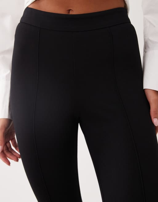 Nobody's Child leggings i ponte med elastisk midja och utsvängda ben i svart, 3 av 5