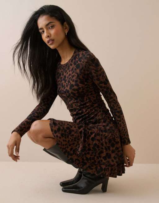 Nobody's Child Leopard print long sleeve yuki mini dress in brown, 5 of 5