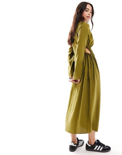 Nobody's Child Lianne cut out long sleeve midaxi dress in green