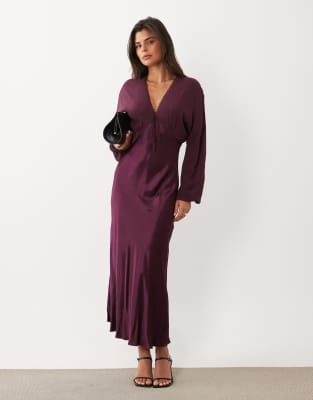Nobody's Child Linda Satin Lace Scallop Edge Plunge Neck Midi Dress In Red