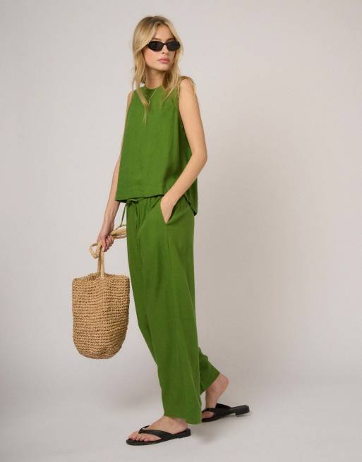 Nobody's Child Linen-blend sleeveless swing top in green, 3 of 5