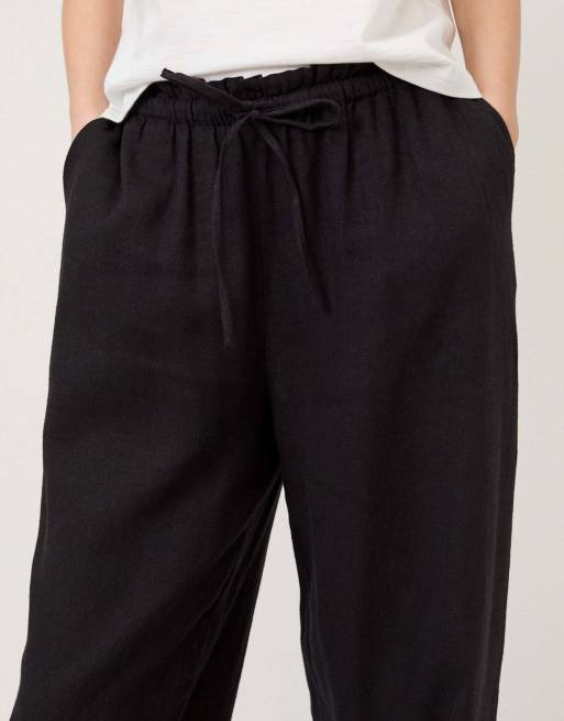 Nobody's Child Linen-blend straight leg trousers in black, 3 of 4