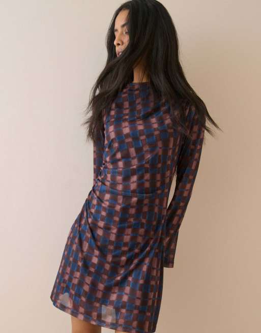 Nobody's Child Long sleeve kiera mini dress in brown, 5 of 5