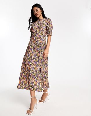 Nobody's Child Luna shirred sleeve midi dress in meadow floral
