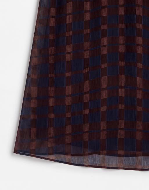 Nobody's Child Madden gonna lunga in chiffon plissettata a volume a quadri blu e bordeaux, 8 di 9