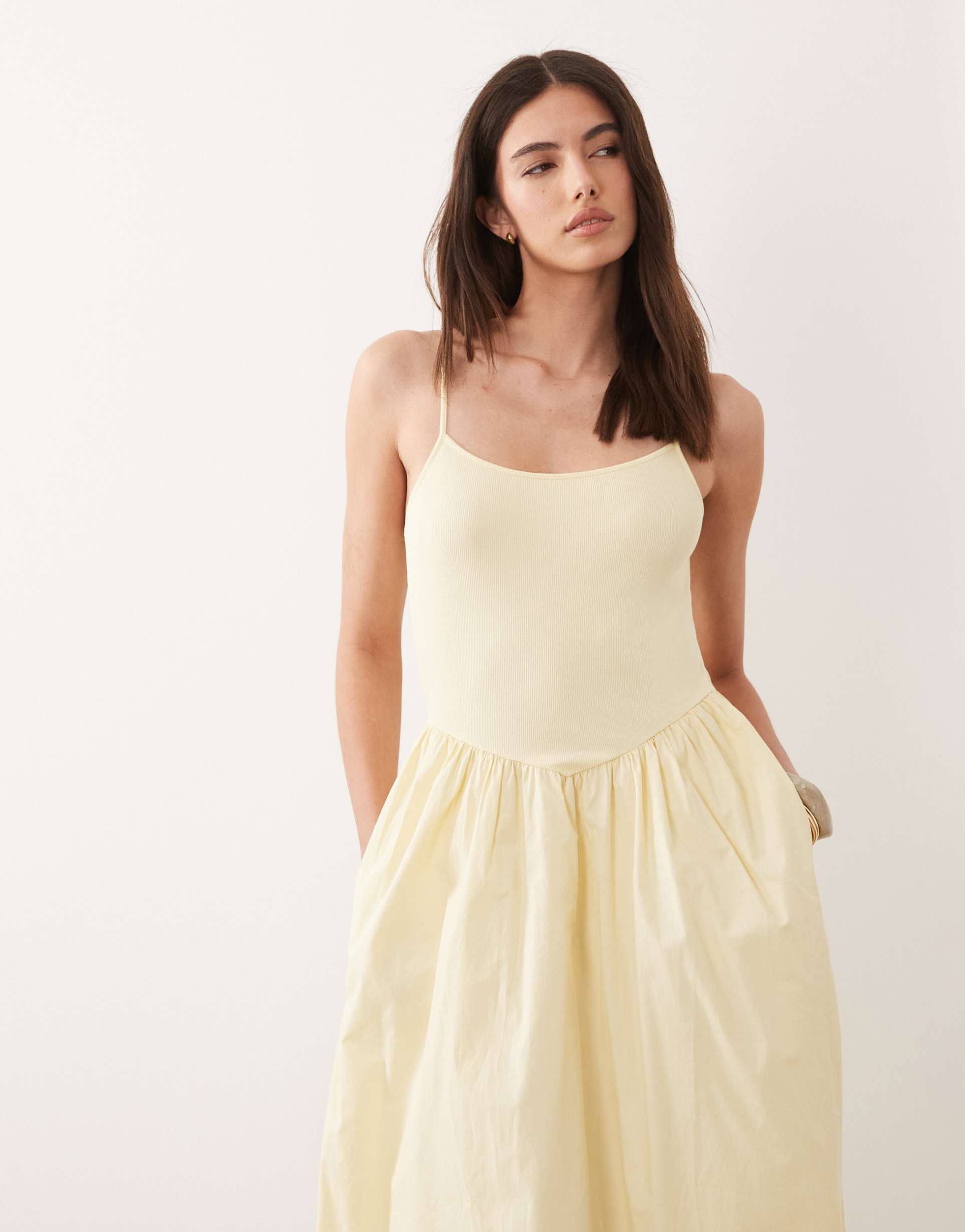 nobody's child madelyn ribbed bodice ruched skirt cami midi dress in yellow