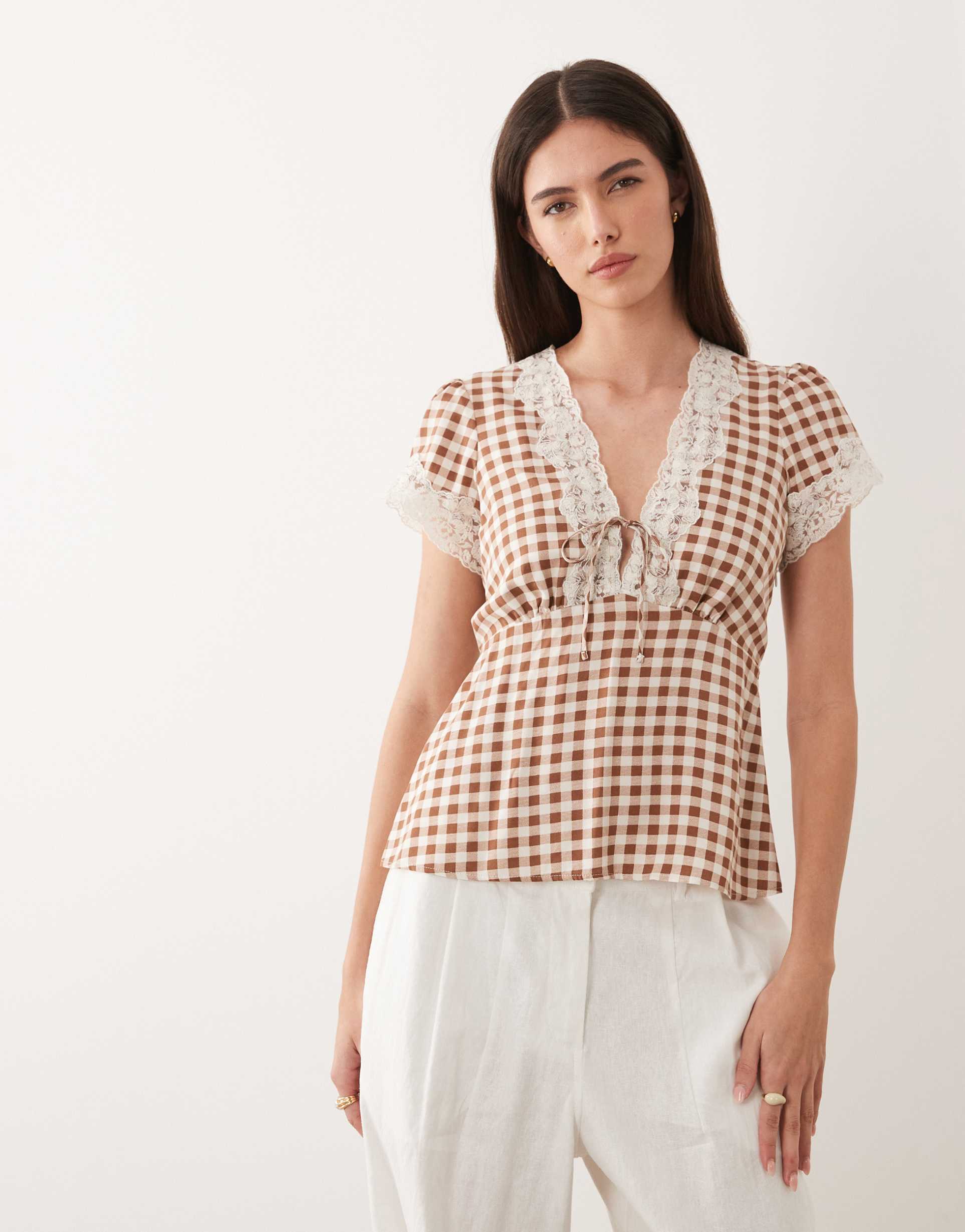 nobody's child maeve v-neck lace trim short sleeve blouse in brown gingham