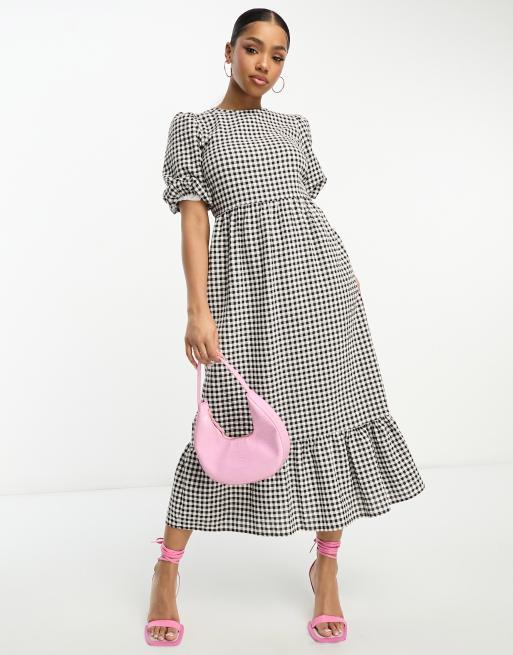 Nobody's Child Maria lace up back smock midi dress in mono gingham | ASOS