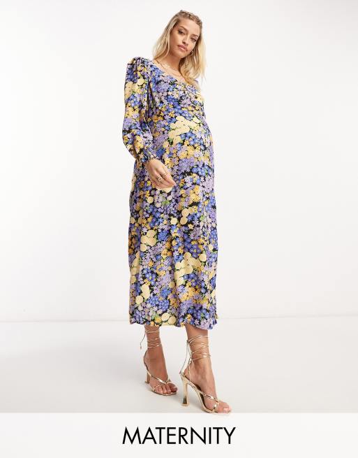 Nobody's Child Maternity – Rosie – Sukienka midi z długim rękawem w niebieski kwiatowy wzór