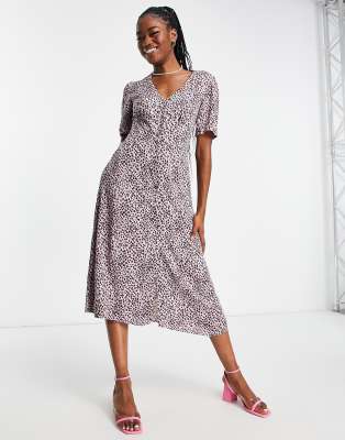 Nobody's Child - Midaxi-Freizeitkleid in Lila mit Leoparden-Punktmuster