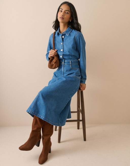 Nobody's Child Midi shirt dress in mid wash, 4 of 5