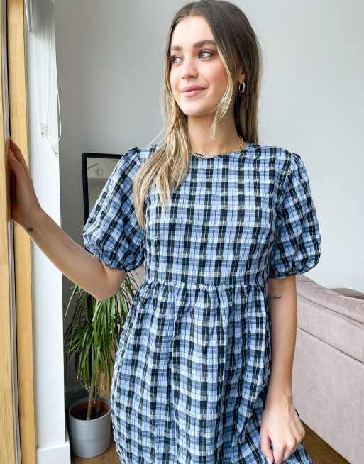 Nobody's Child midi smock dress with volume sleeves in blue gingham | ASOS