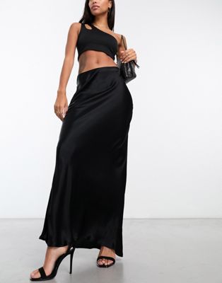 Mila maxi skirt in black
