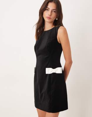 Nobody's Child Mini Shift Dress With White Bow Detail In Black