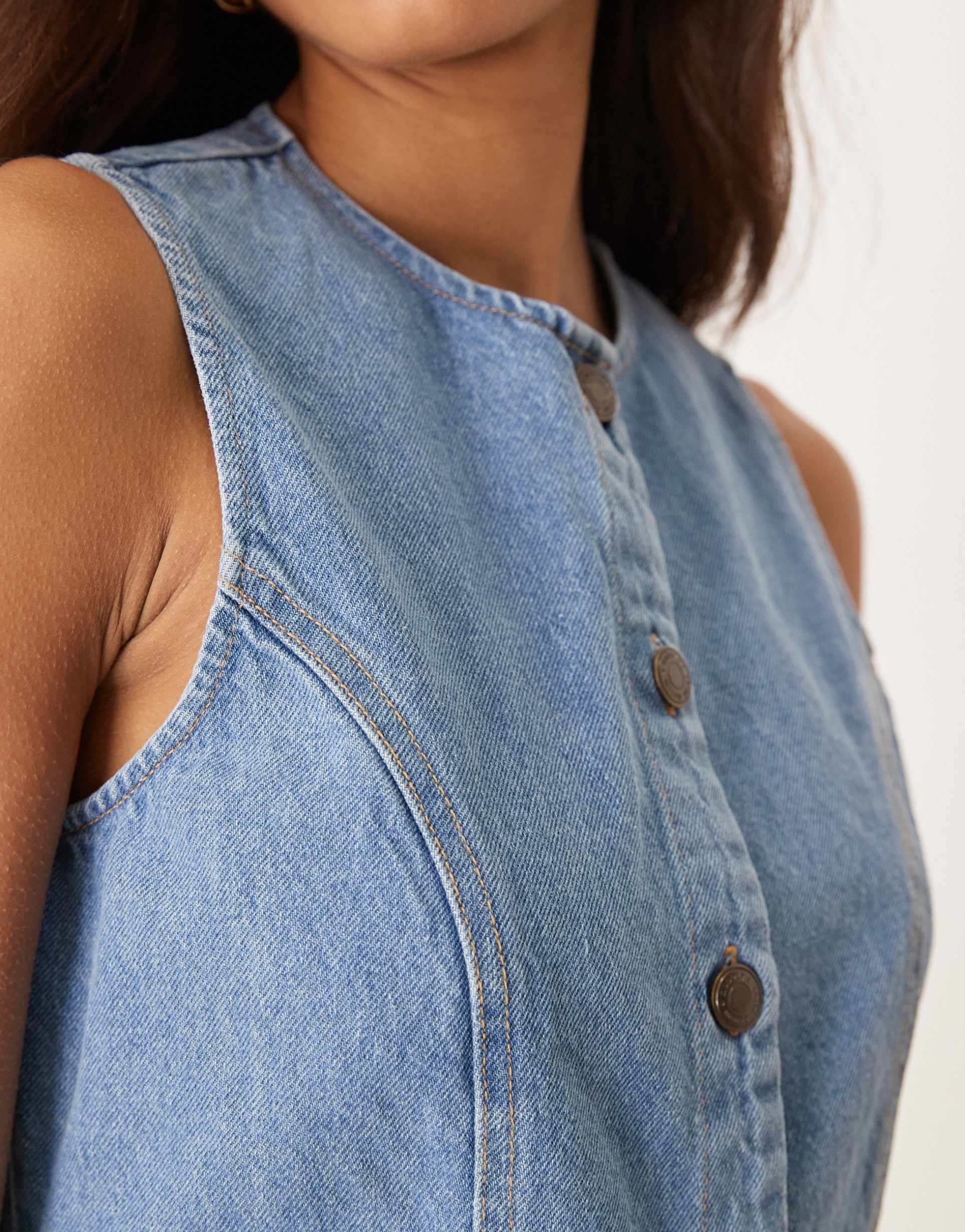 nobody's child ned denim pinny mini dress in mid vintage wash