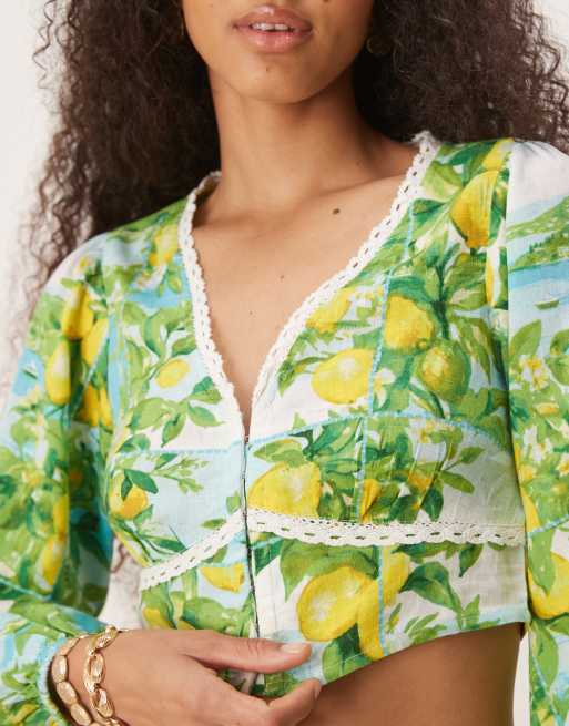 Nobody's Child Odetta linen crop top in lemon scenic print, 3 of 4