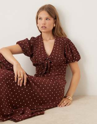 Nobody's Child Ottillie Short Sleeve Collared Midi Dress