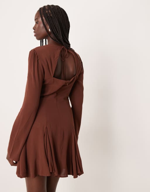 Nobody's Child Paris cutout-back fluted hem mini dress in brown, 4 of 4