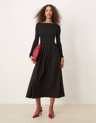 Penni boat neck midi dress in black