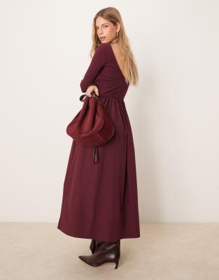 Penni boat neck midi dress in burgundy-Red