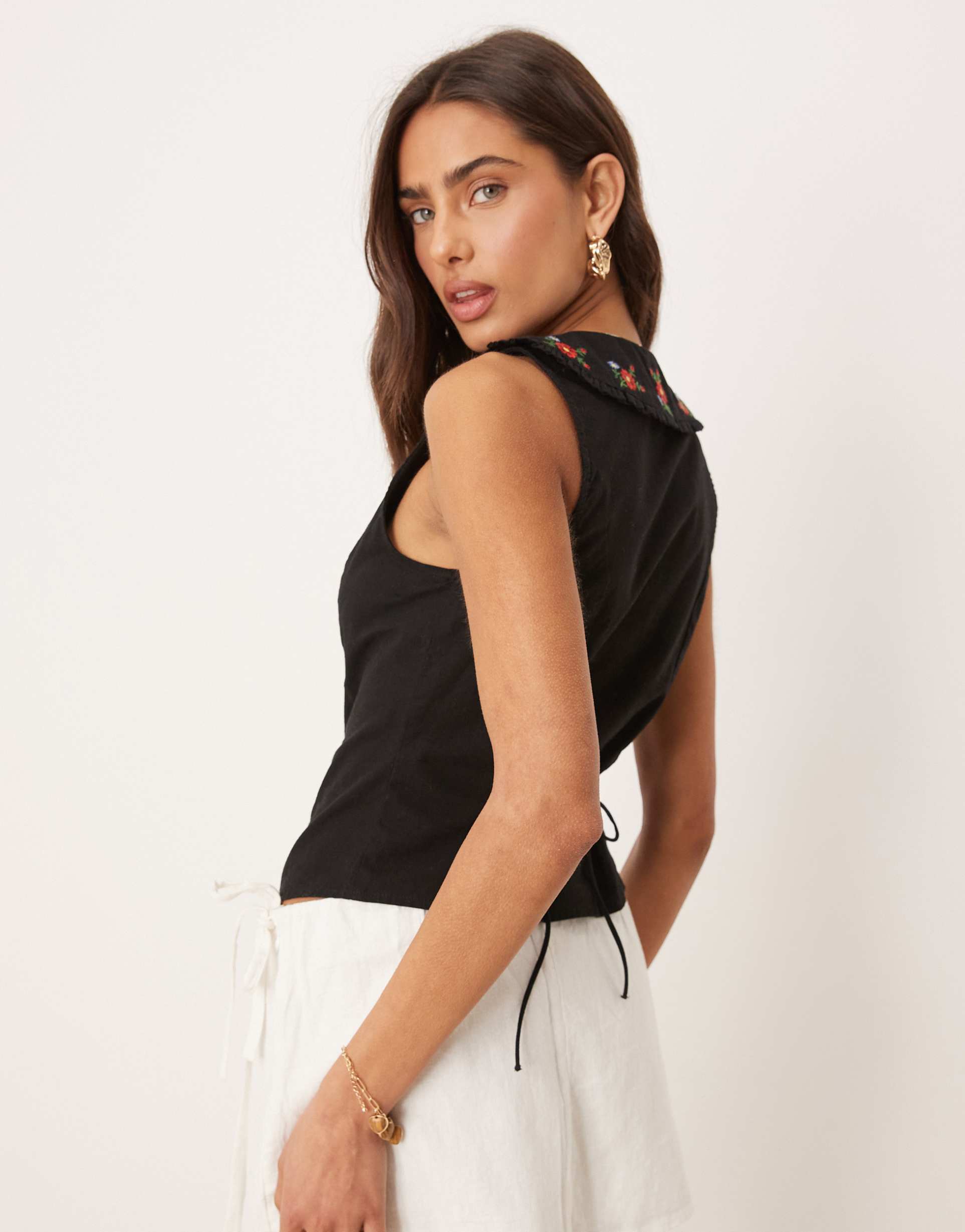 nobody's child penny embroidered collar crop top in black