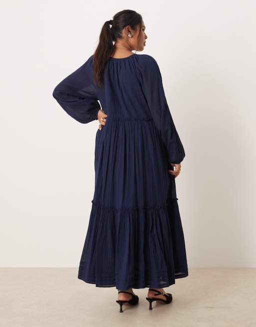 Nobody's Child Petite Adley boho midi dress in navy, 2 of 4