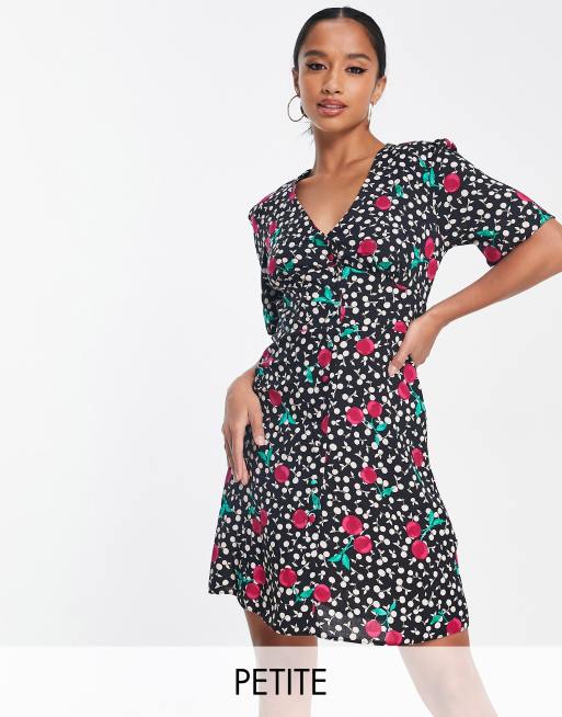 Nobody's Child Petite - Alexa - Mini jurk met kersenprint in zwart