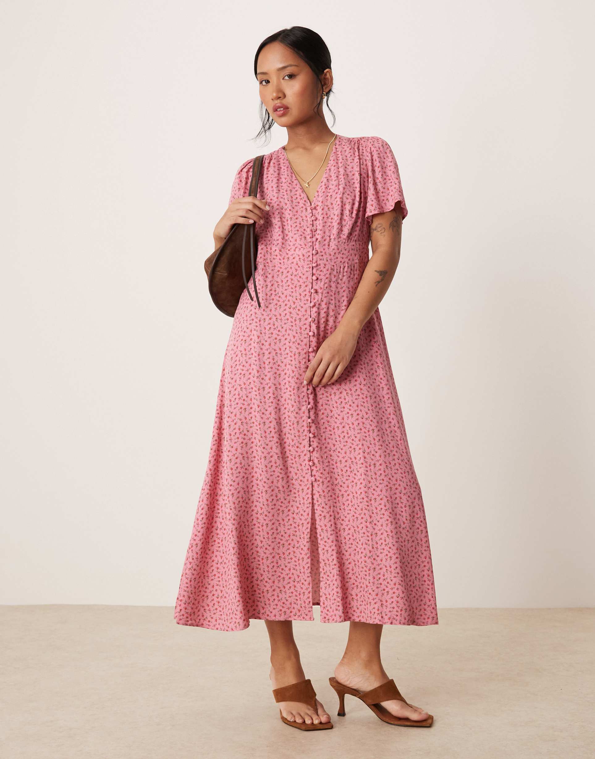 nobody's child petite andie button front midi tea dress in pink rosebud