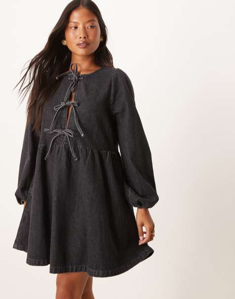 Nobody's Child Petite Eden denim mini dress in mid wash - view 1