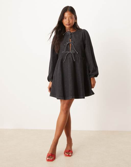 Nobody's Child Petite - Eden - Denim-minikjole i mellemvask, 4 af 4