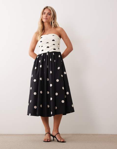 Nobody's Child Petite - Felicity - Sort og hvid bandeau-midikjole i bomuld med polkaprikker - view 1