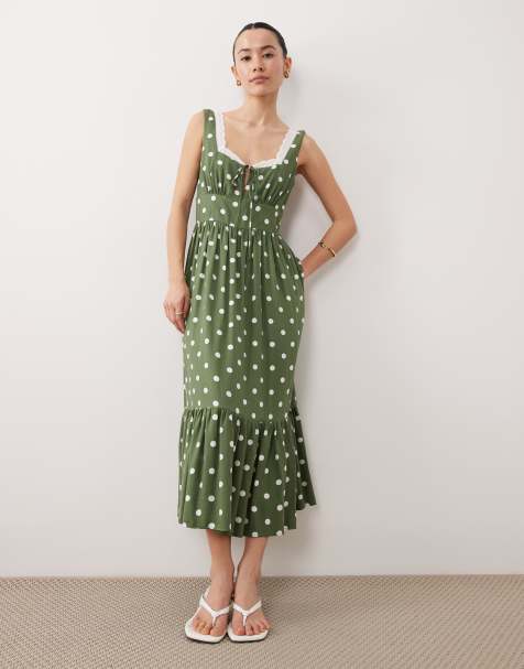 Nobody's Child Petite – Heather – Midi-Ballkleid in Grün mit Polka-Dot-Muster und Herzausschnitt - view 1