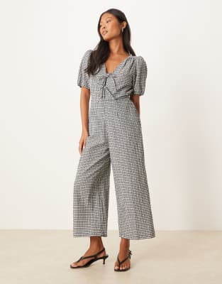 Nobody's Child Petite Indie Wide Leg Jumpsuit In Black